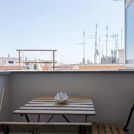 Apartamento Elegant Hideaway Steps From St Peter Roma