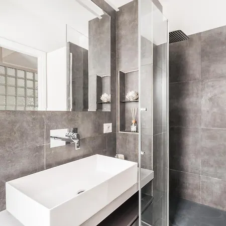 Elegant Hideaway Steps From St Peter *